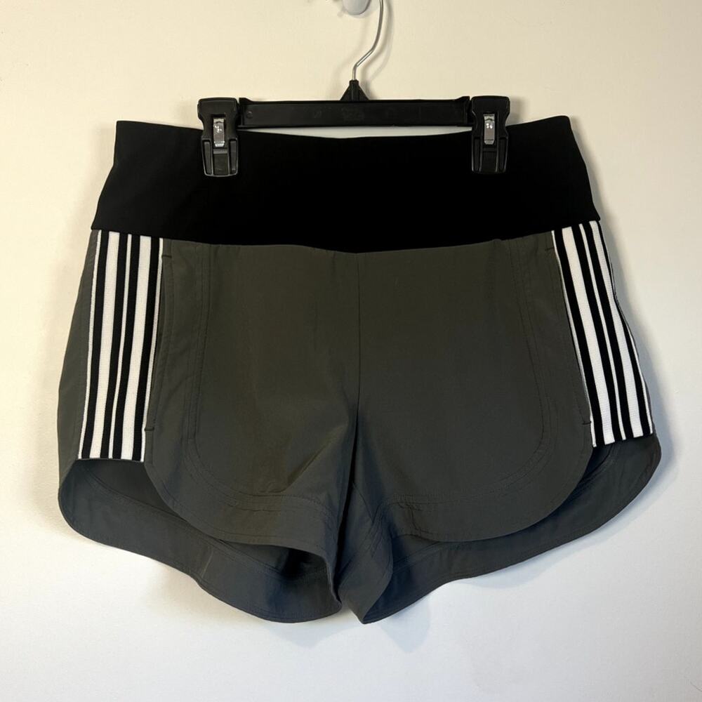 Athleta Running Shorts Womens 6 Green Black Striped Side Pocket Athletic